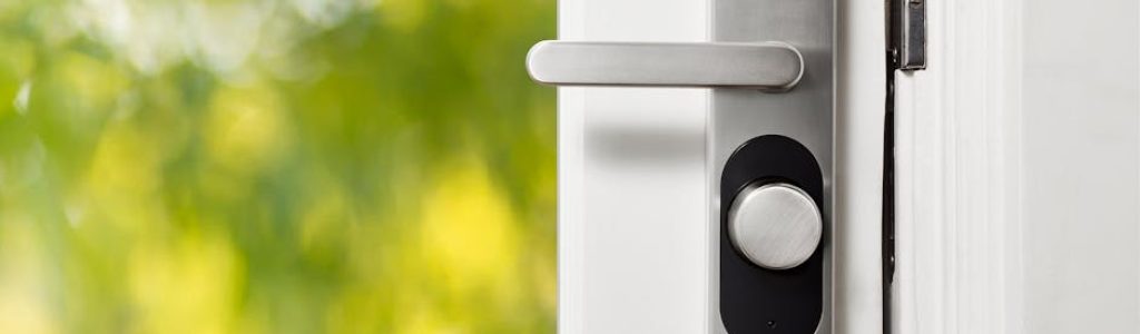 smart lock installation