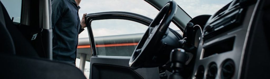 lost keyless entry remote driver searching car